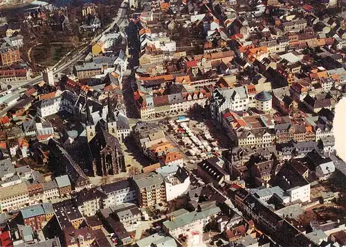 AK / Ansichtskarte  Saalfeld_Saale Fliegeraufnahme mit Johanniskirche und Marktplatz