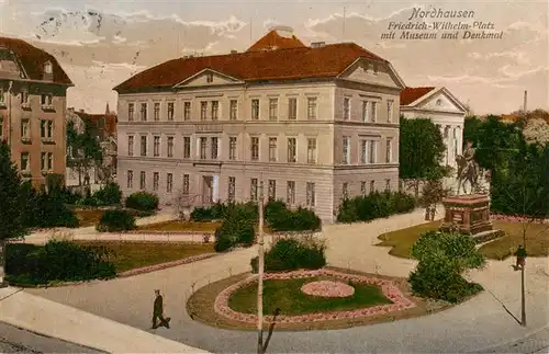 AK / Ansichtskarte 73958292 Nordhausen__Harz Friedrich-Wilhelm-Platz mit Museum und Denkmal