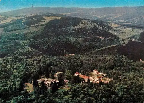 AK / Ansichtskarte 73958701 Oberursel_Taunus Klinik Hohemark mit Blick zum Grossen Feldberg Fliegeraufnahme