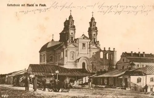 AK / Ansichtskarte  Pinsk_Belarus Kathedrale Markt