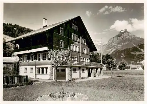 AK / Ansichtskarte  Engelberg__OW Berghaus S.J.H. und Ferienheim
