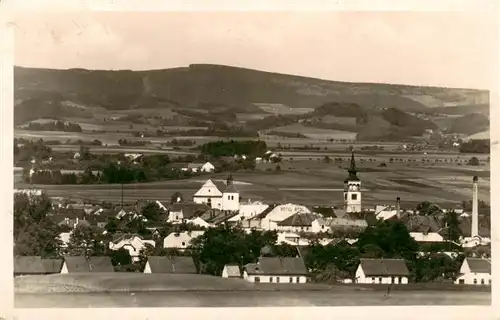 AK / Ansichtskarte 73959626 Dobruska_Gutenfeld_CZ Ortsansicht mit Kirche