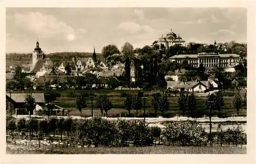 AK / Ansichtskarte 73959654 Chlumec_Cidlinou_Chlumetz_Zidlina_CZ Ansicht mit Kirche Schloss Schule