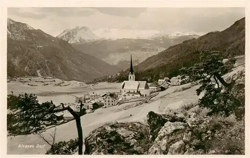 AK / Ansichtskarte  Alvaneu_Dorf_GR Ansicht mit Kirche Alpenpanorama