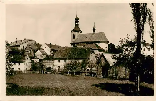 AK / Ansichtskarte 73959724 Malesov_Maleschau_Kutna_Hora_Kutna_CZ Ansicht mit Kirche