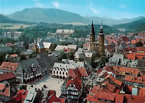 AK / Ansichtskarte  GOSLAR Fliegeraufnahme mit Marktplatz und Kirche