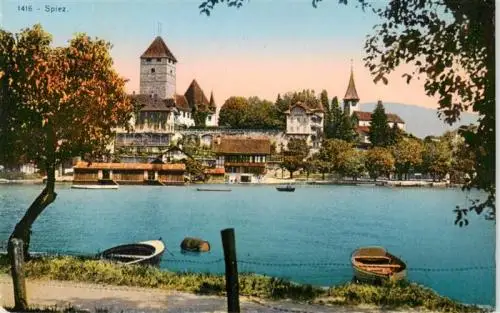 AK / Ansichtskarte  SPIEZ_Thunersee_BE mit Schloss und Kirche