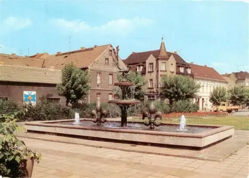 AK / Ansichtskarte  Elsterwerda Elsterbrunnen am Markt