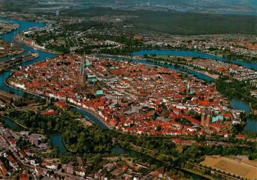 AK / Ansichtskarte  LueBECK Fliegeraufnahme