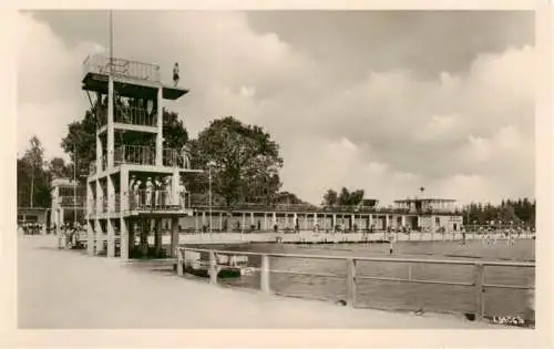 AK / Ansichtskarte  Grossschoenau_Sachsen Waldstrandbad