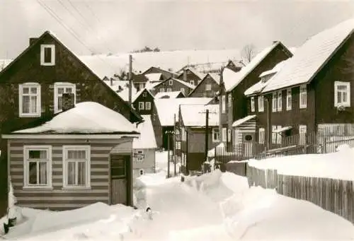 AK / Ansichtskarte  Schnett_Masserberg_Thueringer_Wald Winterliches Dorfmotiv