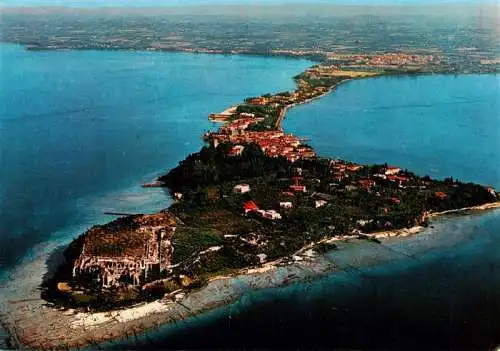 AK / Ansichtskarte  SIRMIONE_Lago_di_Garda_IT Fliegeraufnahme