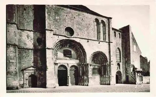 AK / Ansichtskarte  Avallon_89_Yonne Facade et portails de l'Eglise Saint Lazare