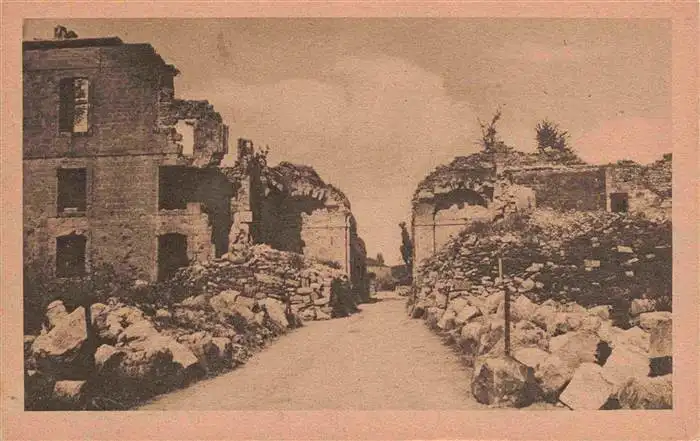 AK / Ansichtskarte  Longwy_54_Meurthe-et-Moselle Maisons détruites Ruines Grande Guerre Truemmer 1. Weltkrieg
