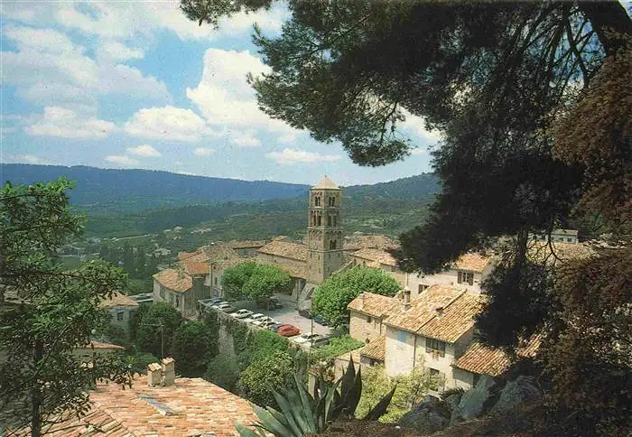 AK / Ansichtskarte  Moustiers-Sainte-Marie_04 Eglise et son beau clocher roman lombard