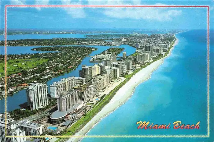 AK / Ansichtskarte 73964128 Miami_Beach looking north along the Atlantic Ocean aerial view