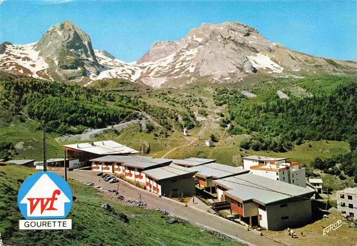 AK / Ansichtskarte  Gourette_64_Pyrenees-Atlantiques Le Village Vacances Familles et le Pène Medaà
