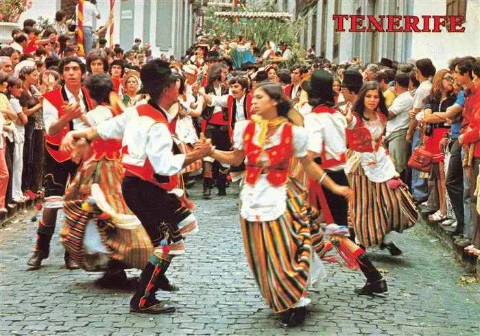 AK / Ansichtskarte  Tenerife_Islas_Canarias_Spanien_ES Motivo típico Strassenfest Folklore