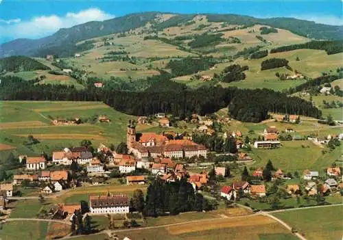 AK / Ansichtskarte  St_Peter_Schwarzwald Panorama Hoehenluftkurort Blick zum Kandel