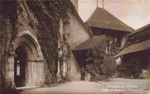 AK / Ansichtskarte  Chateau_Chillon_Montreux_VD Cour et Escalier d'Honneur