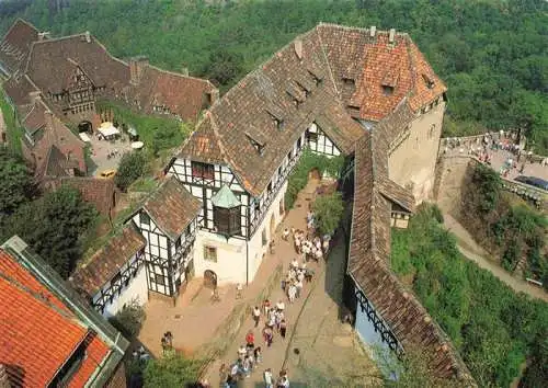 AK / Ansichtskarte  Eisenach_Thueringen Die Wartburg Blick in den vorderen Burghof und auf das Wartburghotel Fliegeraufnahme