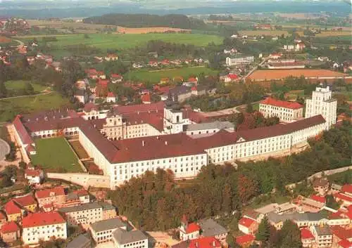 AK / Ansichtskarte 73966300 Kremsmuenster_Oberoesterreich_AT Benediktinerstift Kremsmuenster Fliegeraufnahme