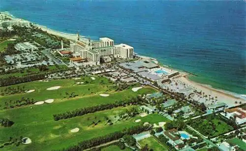 AK / Ansichtskarte  Palm_Beach_Florida_USA Aerial view Breakers Hotel Golf Course along the Atlantic Ocean