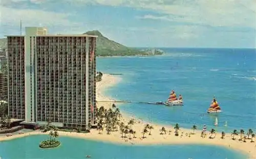 AK / Ansichtskarte 73966651 Waikiki_Honolulu_Hawaii_USA Hilton Hawaiian Village Beach