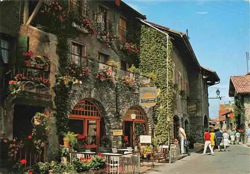 AK / Ansichtskarte  Yvoire_74_Haute-Savoie Cite Medievale sur le Leman Le Vieux Logis et ses balcons fleuris