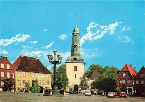 AK / Ansichtskarte 73967056 Glueckstadt Markt mit Kirche