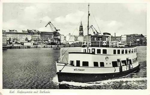 AK / Ansichtskarte 73967478 Kiel Hafenpartie mit Rathausblick
