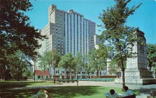 AK / Ansichtskarte  Montreal__Quebec_Canada The Sheraton Laurentian Hotel from Dominion Square