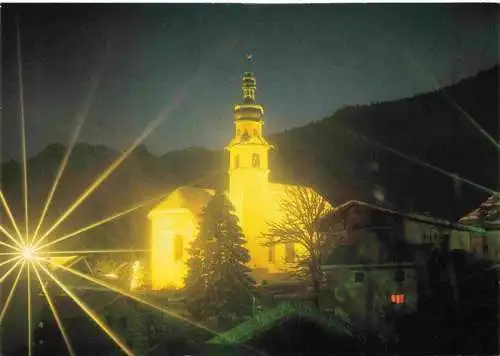 AK / Ansichtskarte 73967665 Lermoos_Tirol_AT Pfarrkirche zur Heiligen Katharina Nachtaufnahme