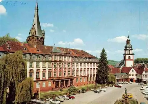 AK / Ansichtskarte 73968112 Erbach_Odenwald Marktplatz mit Graeflichem Schloss Rathaus Kirche