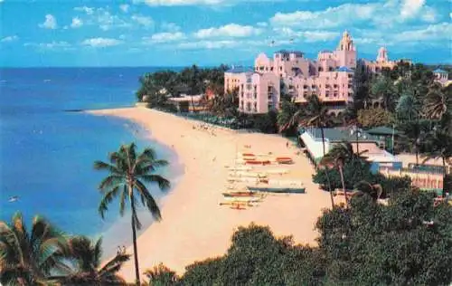 AK / Ansichtskarte 73968357 Honolulu Hawaii's world famous Waikiki Beach