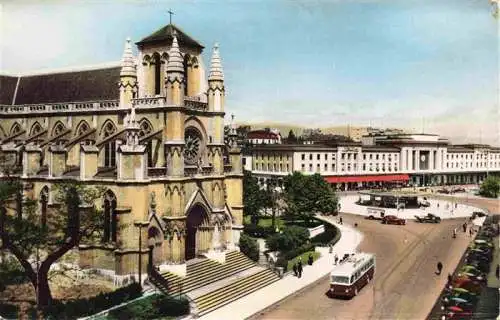 AK / Ansichtskarte  GENEVE_Genf_GE Eglise Notre Dame Place et gare de Cornavin