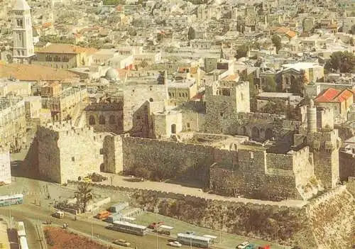 AK / Ansichtskarte 73969352 Jerusalem__Yerushalayim_Israel Birds eye view Citadel and Jaffa Gate Zitadelle Jaffa Tor