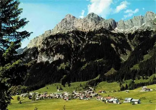 AK / Ansichtskarte 73969948 Nesselwaengle_Tirol_AT Panorama Blick gegen Rotflueh und Gimpel
