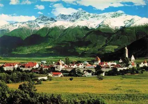 AK / Ansichtskarte  Glurns_Glorenza_Suedtirol_IT Ortsansicht mit Kirche Tschengelser Hochwand Ortler-Alpen