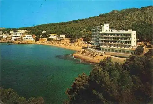 AK / Ansichtskarte 73970544 San_Telmo_Andraitx_Mallorca_ES Vista parcial Playa Hoteles Kuestenpanorama Strand Hotels