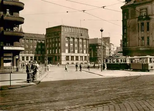 AK / Ansichtskarte  OSTRAVA_Maehrisch_Ostrau_CZ Namesti Vitezneho unora Strassenbahn