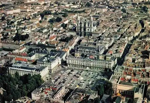 AK / Ansichtskarte  NANCY_54 La Place Stanislas et la Cathedrale Vue aerienne