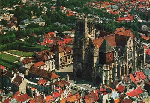 AK / Ansichtskarte  Meaux_77_Seine-et-Marne Vue aerienne de la cathedrale Saint Etienne