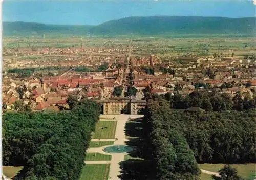 AK / Ansichtskarte 73971555 Schwetzingen_BW Schloss mit Schlossgarten Fliegeraufnahme