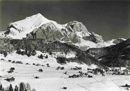 AK / Ansichtskarte  Wildhaus__SG Winterpanorama mit Schafberg