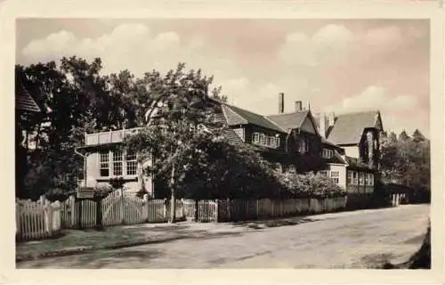 AK / Ansichtskarte 73972612 Graal-Mueritz_Ostseebad Kindersanatorium Tannenhof