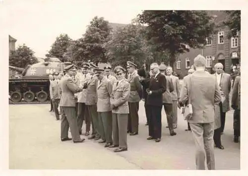 AK / Ansichtskarte  LueNEBURG Panzer Bataillon 83 Lueneburg 