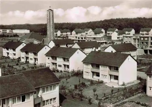 AK / Ansichtskarte 73974443 Alkenrath_Leverkusen Teilansicht mit Kirche