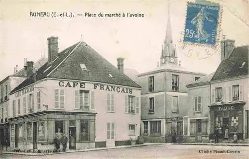 AK / Ansichtskarte  Auneau_28_Eure-et-Loir Place du Marché à l'avoine Café Francais