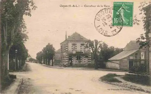 AK / Ansichtskarte  Cloyes-sur-le-Loir_28_Eure-et-Loir Carrefour de la Gare